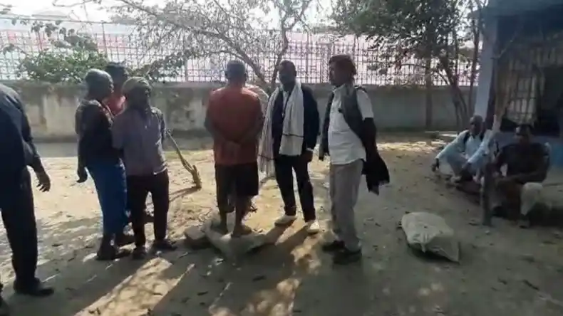 प्राइवेट पार्ट काटा-आंखें निकाली बाहर, बिहार में बुजुर्ग को दी ऐसी खौफनाक मौत, सुनकर कांप जाएगी रूह ⑅ प्राइवेट पार्ट काटा-आंखें निकाली बाहर, बिहार में बुजुर्ग को दी ऐसी खौफनाक मौत, सुनकर कांप जाएगी रूह ⑅