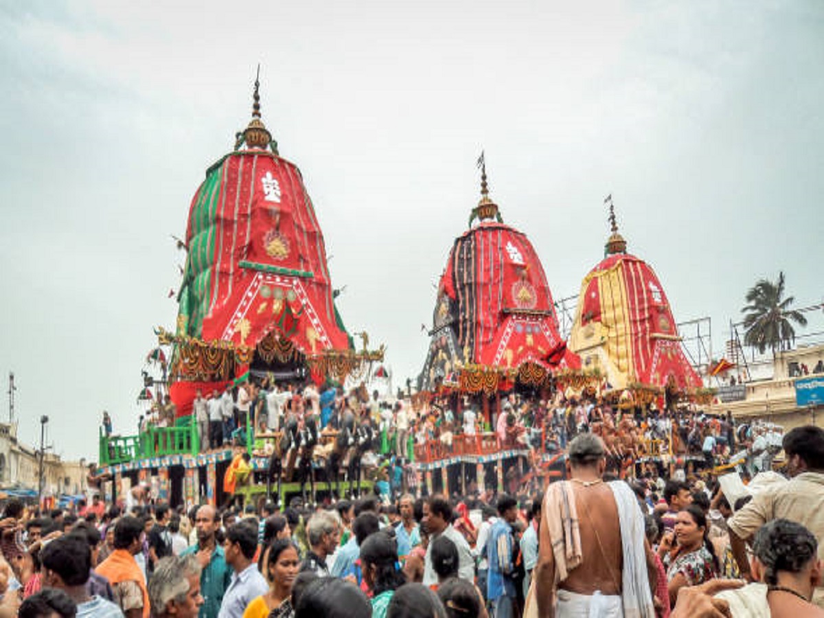 Why do Hindus celebrate Jagannath Rath Yatra: हिन्दू लोग जगन्नाथ रथ यात्रा क्यों मनाते हैं? - Photo Gallery