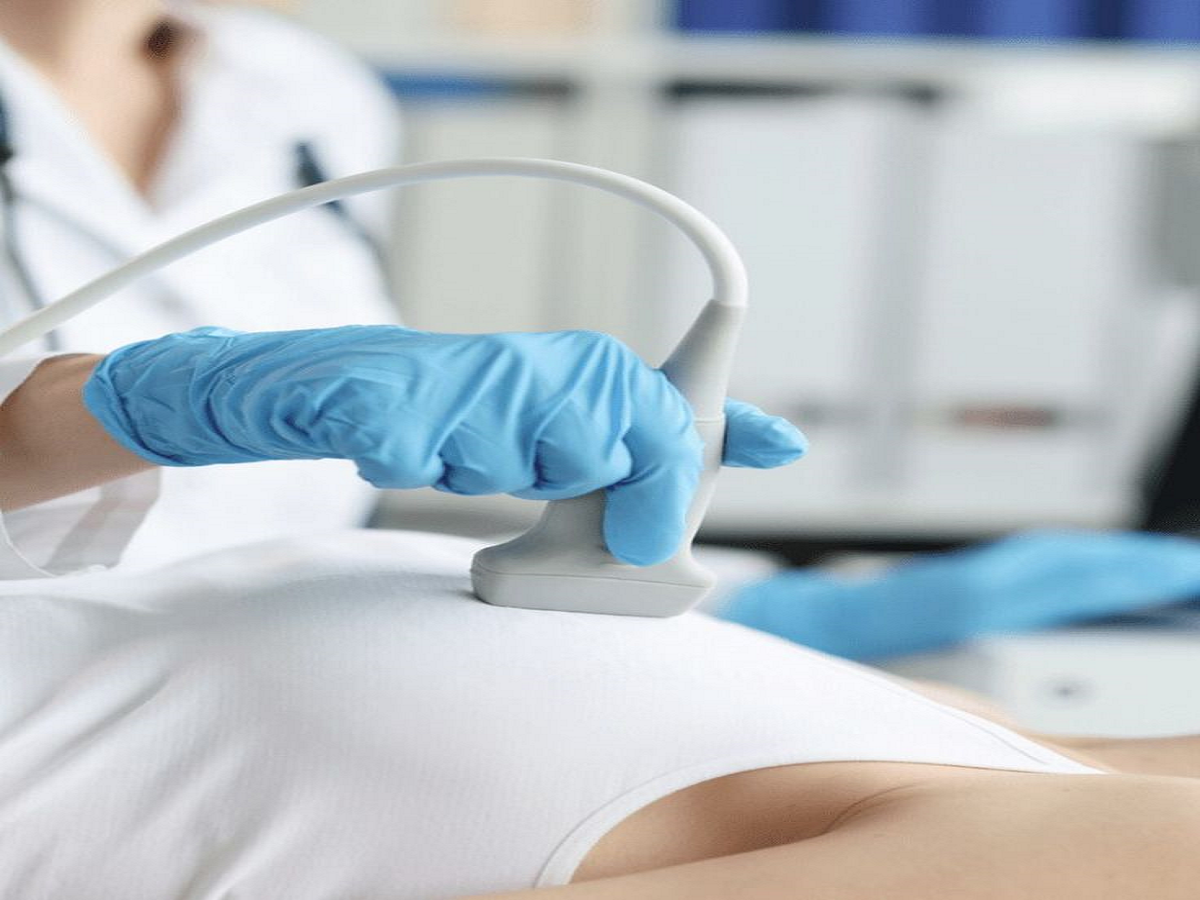 7 Sign of Breast Cancer- अगर आपको भी हैं ये 7 ब्रेस्ट कैंसर के लक्षण, तो हो जाइए सावधान - Photo Gallery