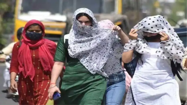 Today Weather: दिल्ली-NCR में ठंडी हवाएं या उमस का असर? मुंबई-चेन्नई समेत इन राज्यों का जानें हाल - Photo Gallery