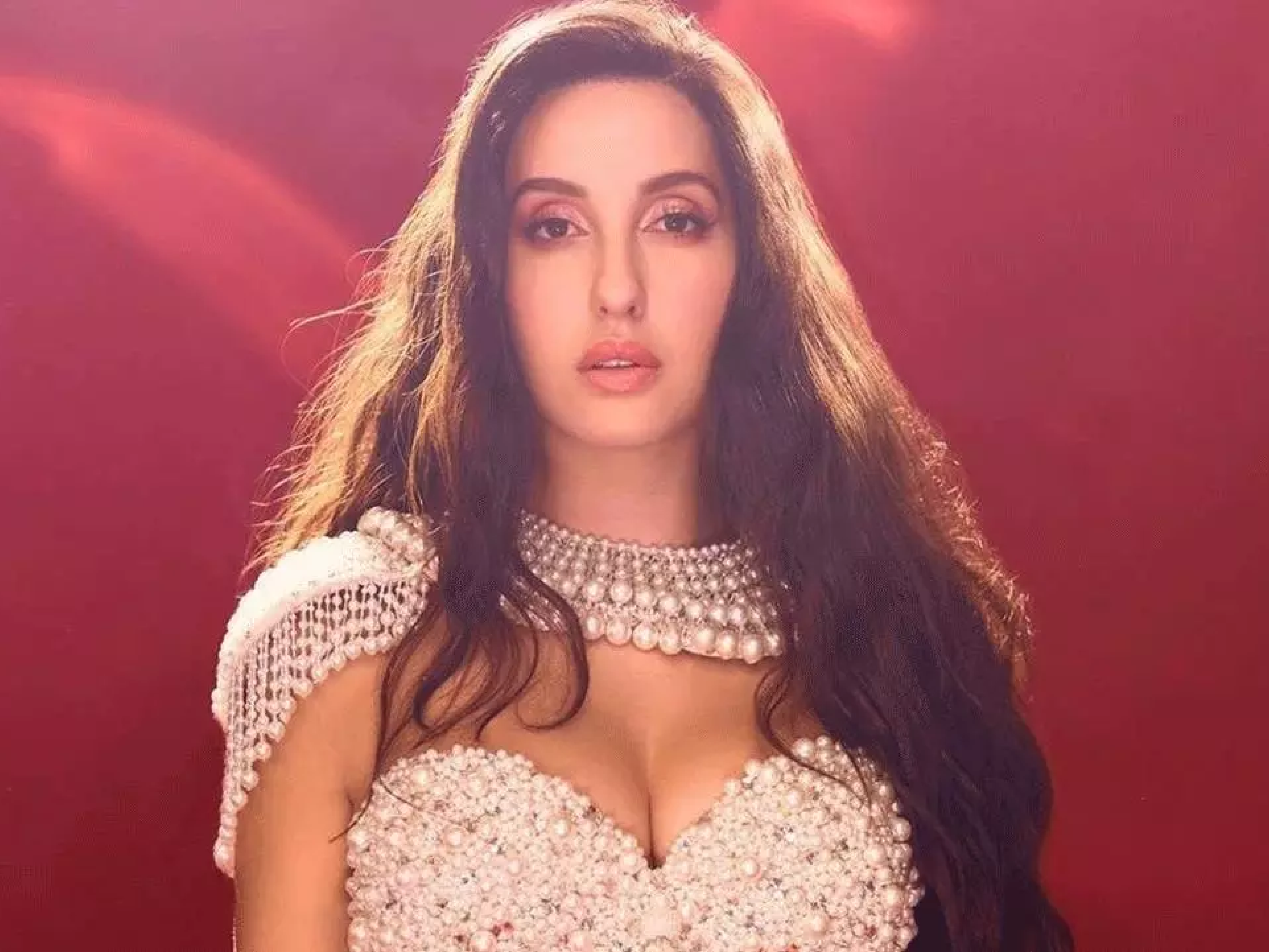 नोरा फतेही: मसालेदार डांस कॉस्ट्यूम जिसे प्रशंसक अनदेखा नहीं कर सकते - Photo Gallery