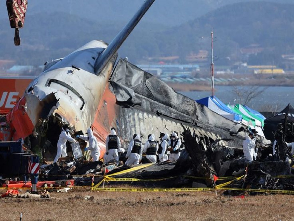 7 biggest plane crashes in India:भारत की 7 सबसे बड़ी प्लेन क्रैश दुर्घटना - Photo Gallery