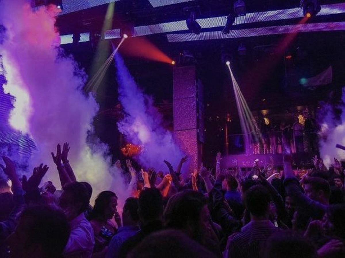 7 Night Bars And Clubs In Delhi:  दिल्ली की रातें बनाएं खूबसूरत इन 7 नाइट क्लब के साथ - Photo Gallery