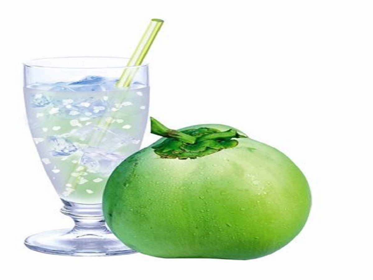 What are the benefits of consuming coconut water? Let’s know!: नारियल पानी के सेवन करने के क्या फायदे है ? आइए जानते है ! - Photo Gallery