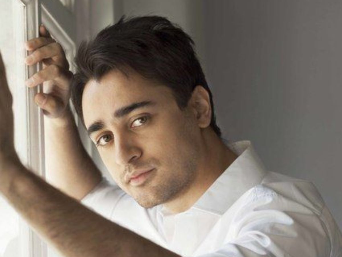 Bollywood Stars Quit Acting : जानें कौन हैं वो स्टार्स जिन्होंने काफी सफलता के बाद बॉलीवुड की किया अलविदा - Photo Gallery