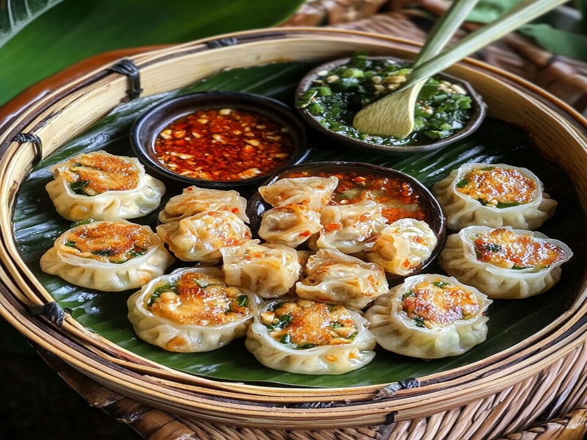 7Best Delhi Momo Spot  : अगर आप भी है मोमोज के शौकिन तो ये 7 स्पॉट कर रही हैं सिर्फ आपका इंतजार - Photo Gallery