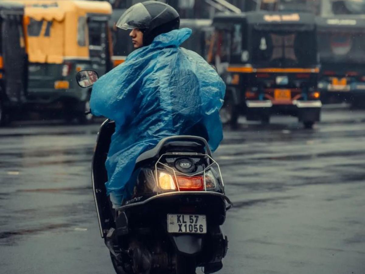 Rajasthan Weather: मानसून के चलते राजस्थान में प्रलय आने की संभावना! भयंकर बारिश देख मौसम विभाग ने दिया रेड अलर्ट - Photo Gallery