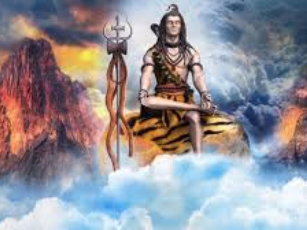 Sawan 2025: क्यों करते है शिव जी भस्म का श्रृंगार?  जानिए इसके पीछे का राज़। - Photo Gallery