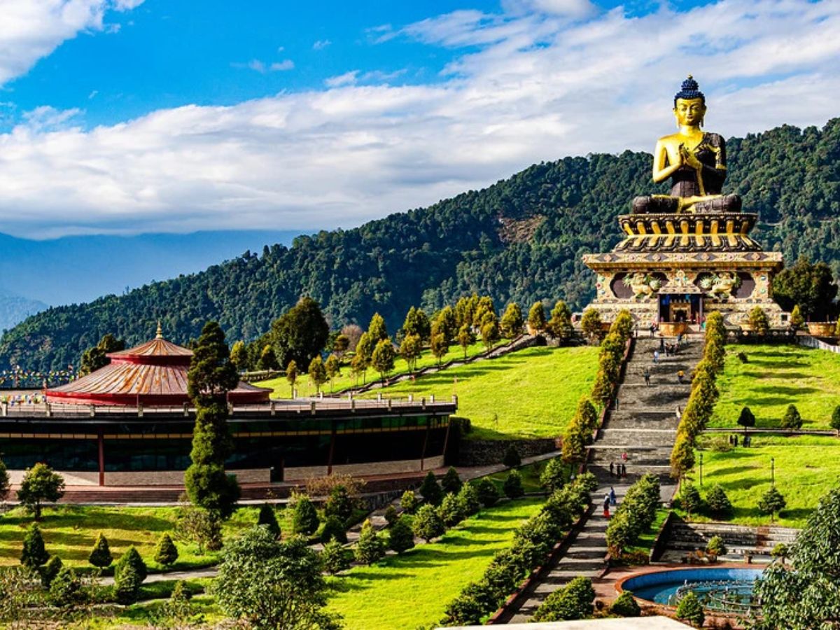 जंगल में ट्रैकिंग: पैदल यात्रियों के लिए भारत के 10 सर्वश्रेष्ठ राष्ट्रीय उद्यान - Photo Gallery