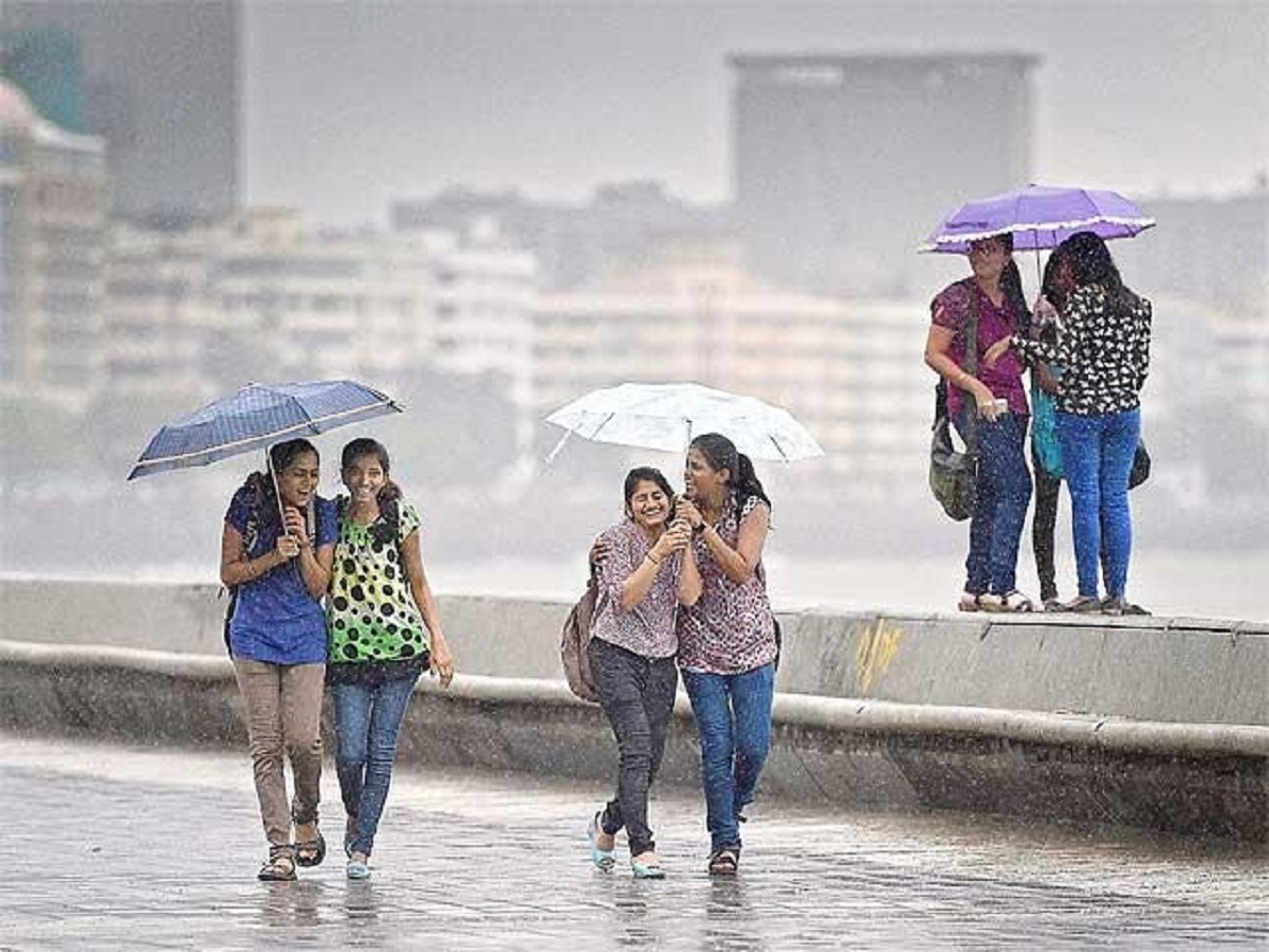 Which cities receive the heaviest rainfall in India? Know their names!: भारत मे सबसे ज्यादा मूसलाधार बारिश किन-किन शहरों मे होती है ? जानिए इनके नाम ! - Photo Gallery