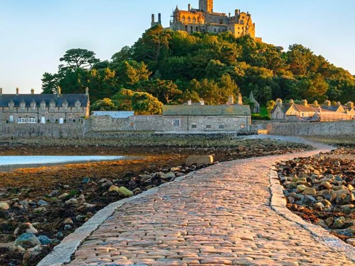 Timeless Village Beauty:  जानें दुनिया के सबसे खूबसूरत और शांत गांव,अपनी लिस्ट मे शामिल करें ये सारी जगह - Photo Gallery