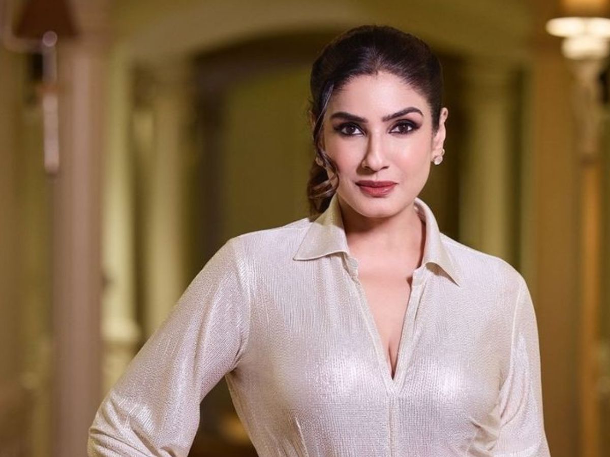 नीना गुप्ता से लेकर ऐश्वर्या राय तक बॉलीवुड की ये हसीनाएं देती है उम्र को मात - Photo Gallery