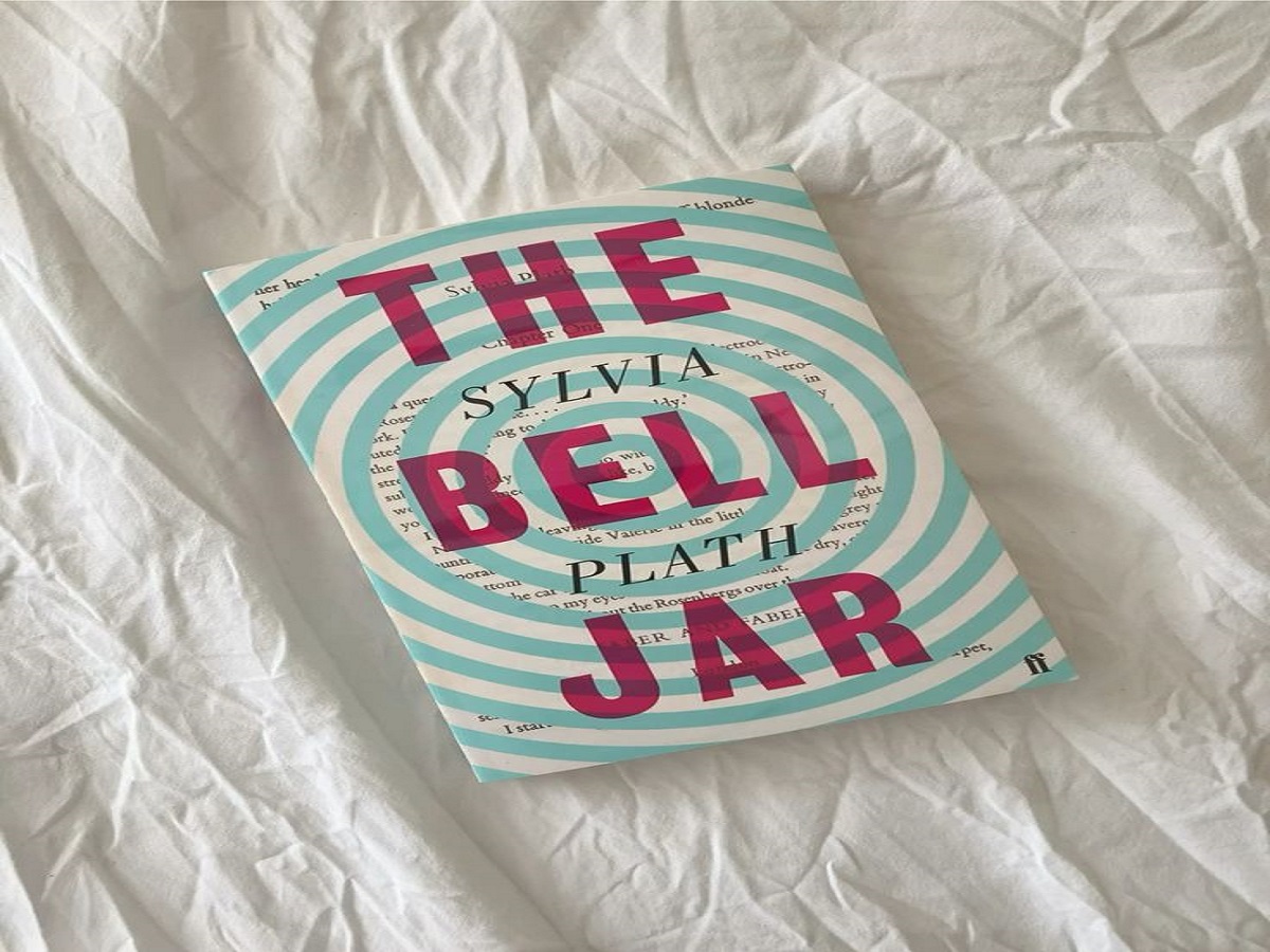 Books Which You Never Forget: कुछ एसी डरावनी कहानियां  के कितबे ,जिसे पढ़ने से आपकी रूह काप जाएगी - Photo Gallery