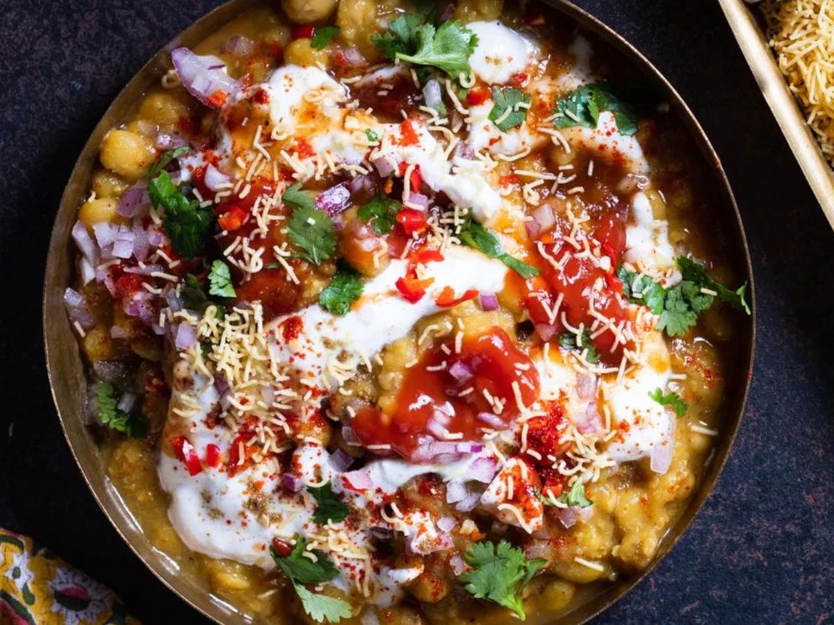 घर पर इस तरीके से बनाएं स्ट्रीट स्टाइल मसालेदार छोले टिक्की - Photo Gallery