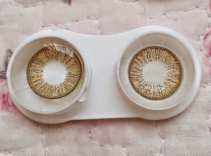 7 Disadvantage Of Lens: अगर आप भी रोज लेंस लगा के रखते हैं तो हो जाइए सावधान,नहीं तो आपको भी जाना पडेगा डॉक्टर  के पास - Photo Gallery