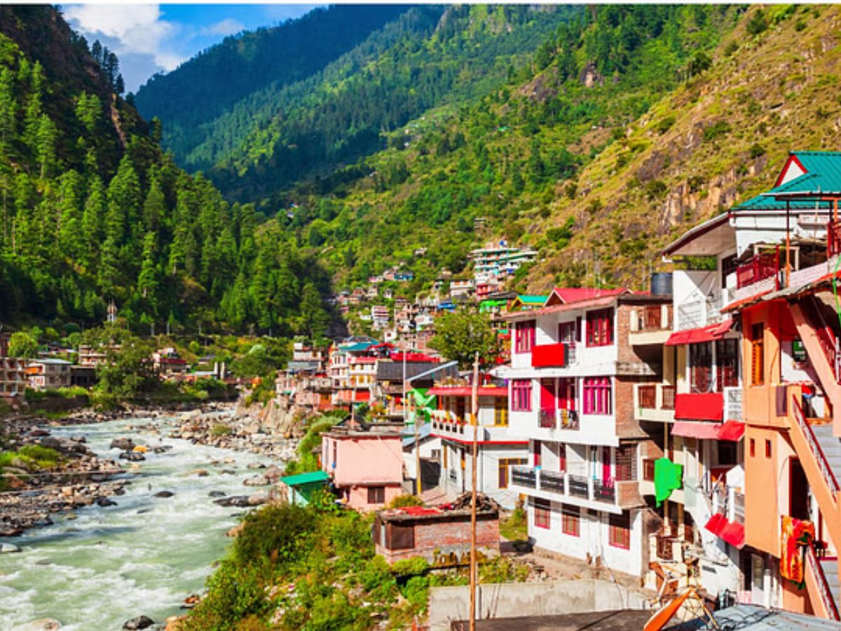 Hill stations: लेना है वीकेंड का मजा ? नोएडा से कुछ ही दूर है ये हिल स्टेशंस। - Photo Gallery