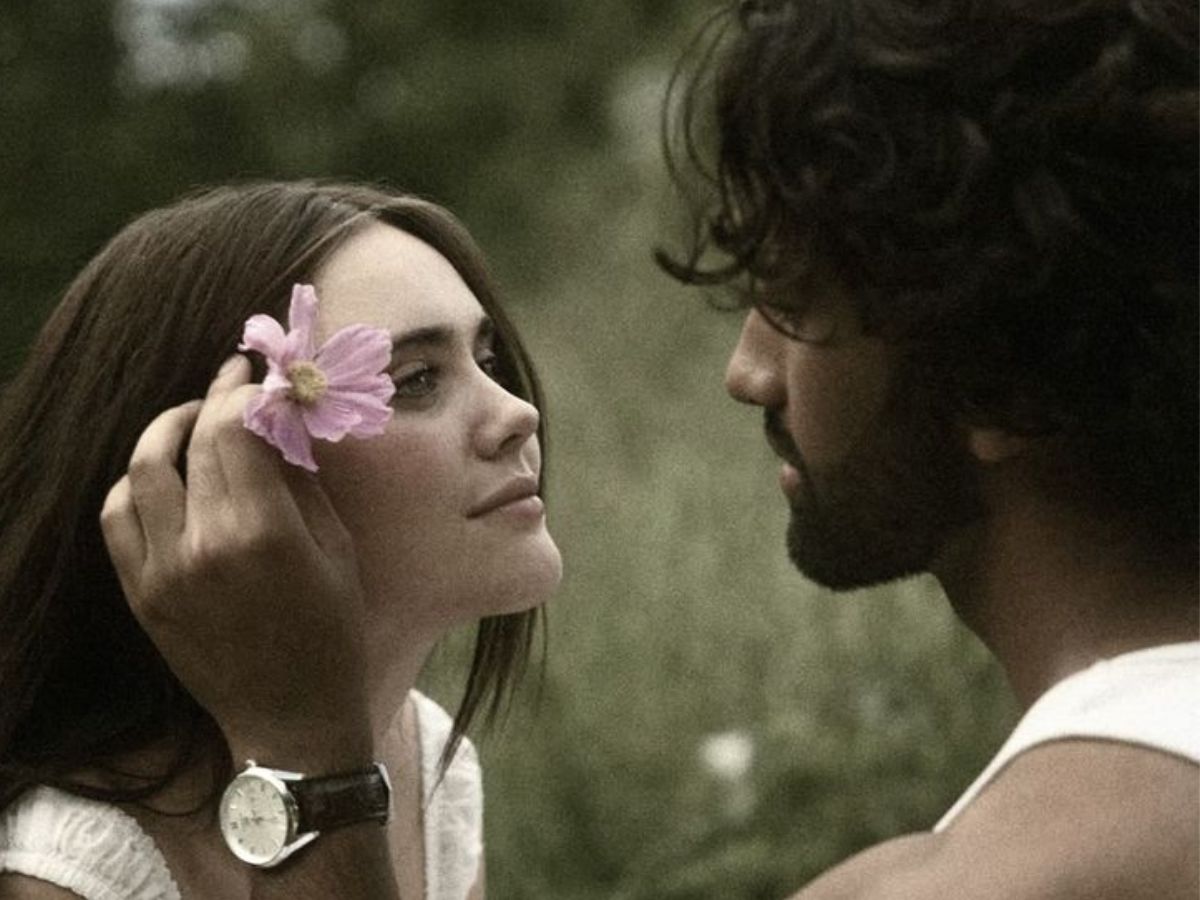 सद्गुरु: प्रेम और जीवन पर प्रेरक उद्धरण - Photo Gallery