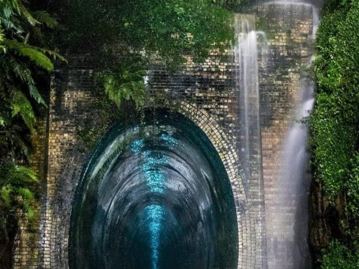 क्या आपने कभी चमत्कार देखा है? ये अंडरग्राउंड सड़कें उसका एक बेहतरीन उदाहरण हैं - Photo Gallery