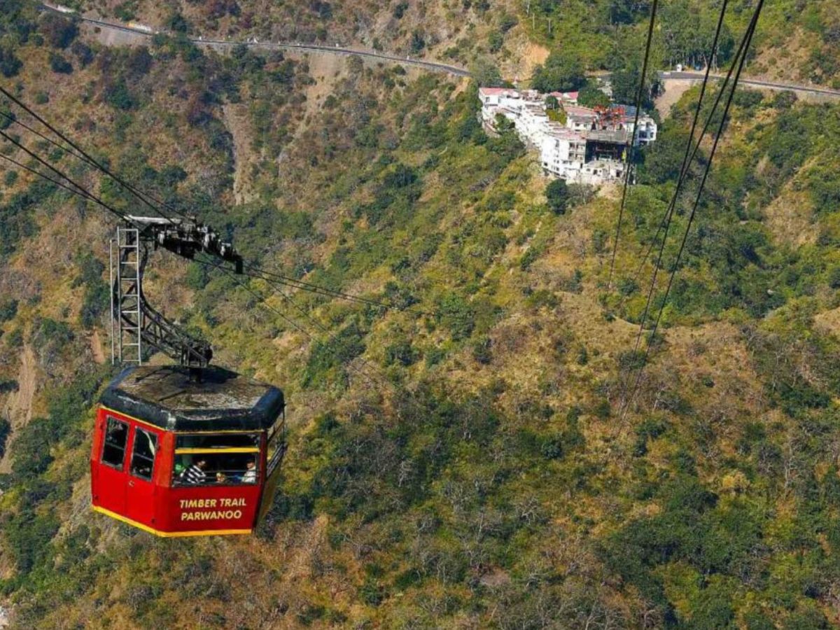 Hill stations: लेना है वीकेंड का मजा ? नोएडा से कुछ ही दूर है ये हिल स्टेशंस। - Photo Gallery