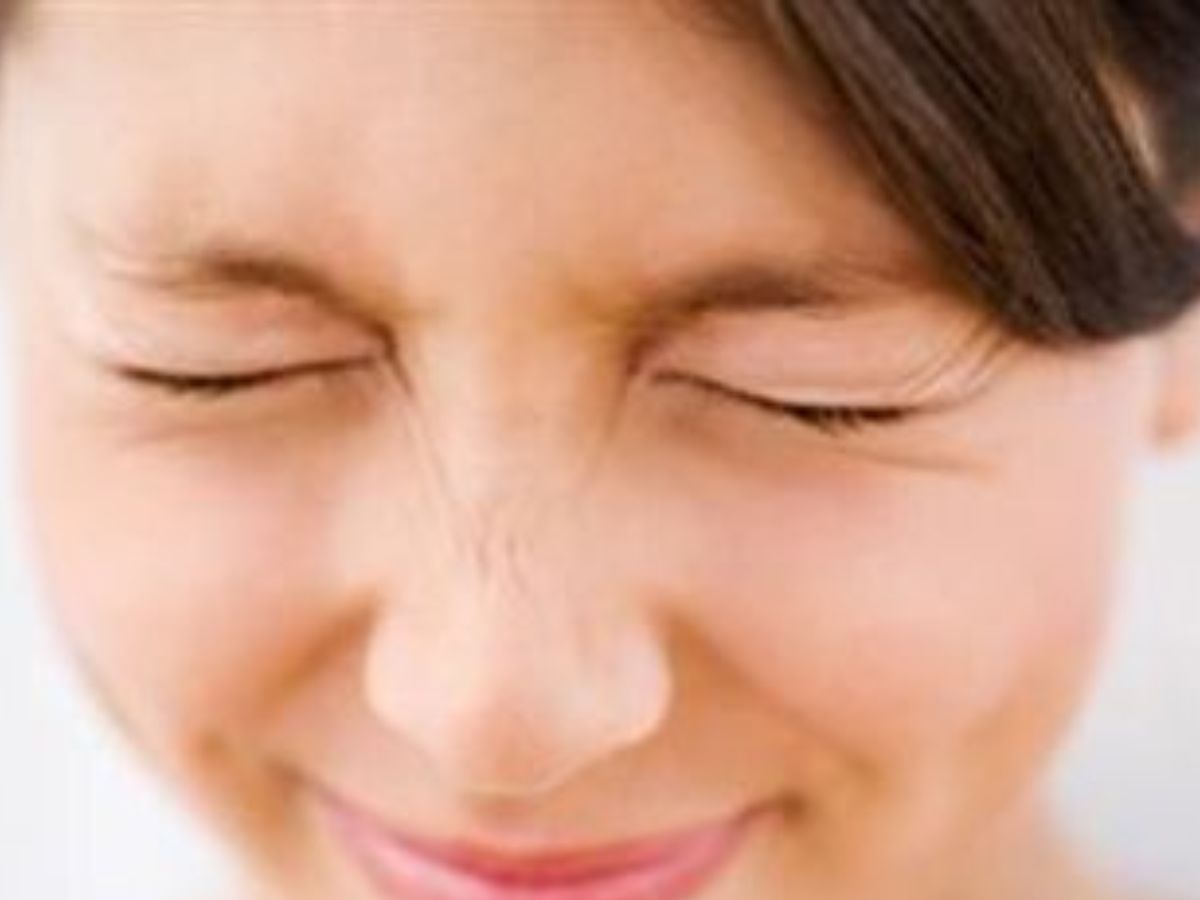 Yoga For Eyes: ये कुछ एक्सरसाइज करने से होगी आपकी आंखों की रोशनी तेज - Photo Gallery