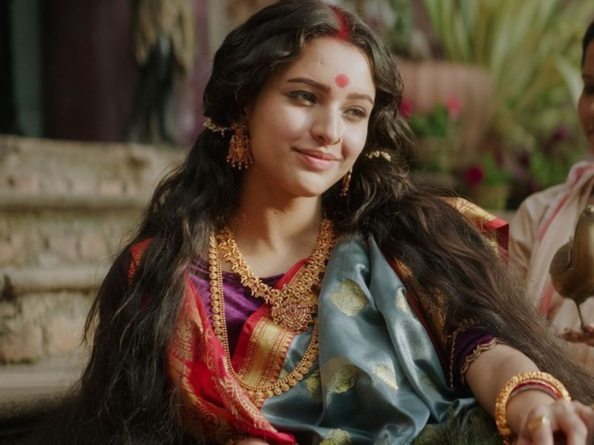 अगर आप भी हैं हॉरर के शौकीन ,तो ये  कुछ दिल दहला देने वाली  मूवी सिर्फ आपके लिए - Photo Gallery