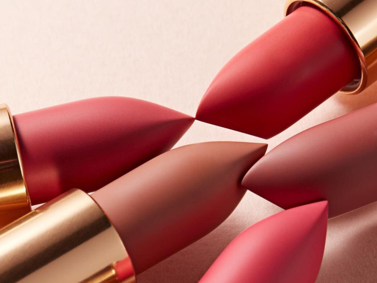 फर्स्ट डेट पर दिखे खूबसूरत, इन कुछ टिप्स से लगाएं अपनी सुंदरता में चार चाँद - Photo Gallery