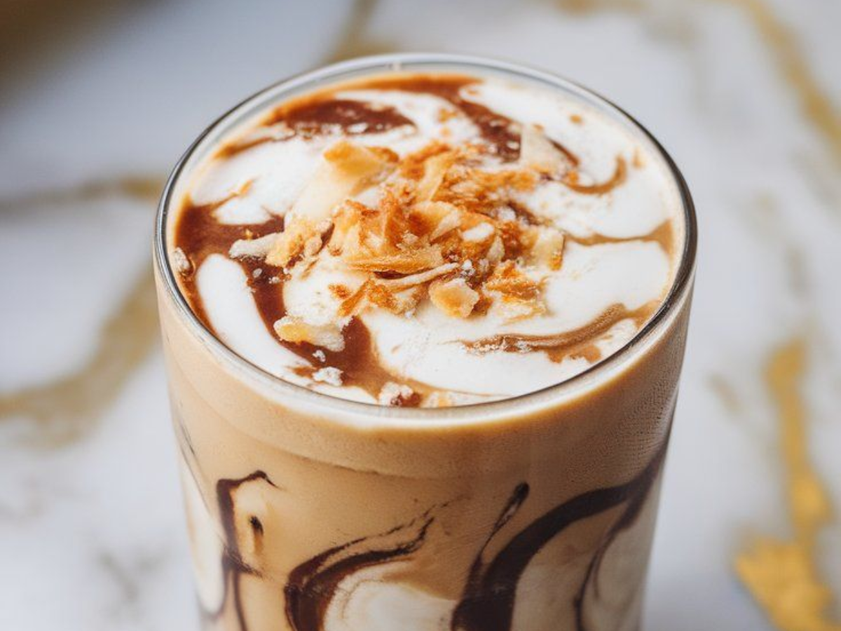 गर्मियों में झटपट बनाएं कोल्ड कॉफी, जो कर देगी आपके मूड को फ्रेश - Photo Gallery