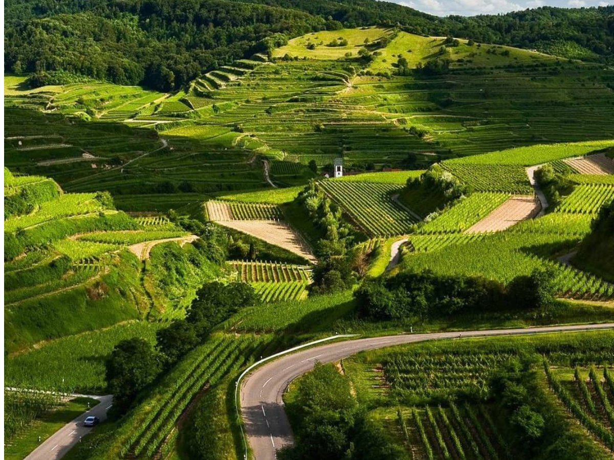 क्या आपकी भी होने वाली है शादी? हनीमून के लिए ये हैं सबसे रोमांटिक जगहें! - Photo Gallery