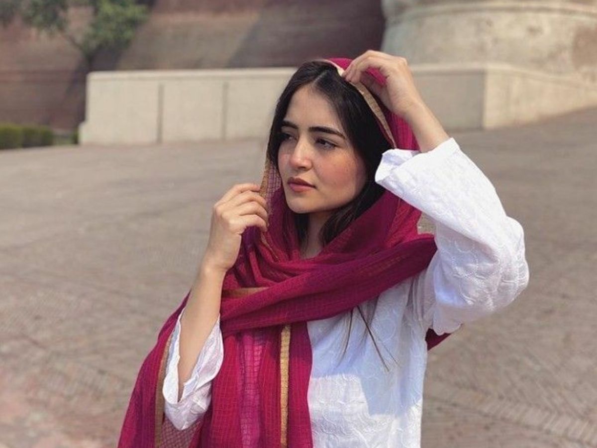 UV किरणों से स्किन का रंग हो रहा है फीका…इन टिप्स से अपनी त्वचा को दें टोटल सिक्योरीटी - Photo Gallery