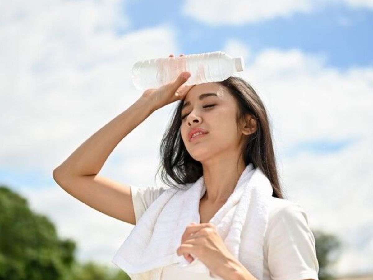 Disadvantages Of Soft Drinks: दांतों के सड़ने से लेकर हड्डियों तक को कमजोर कर सकती है रोजाना सॉफ्ट ड्रिंक पीने की आदत - Photo Gallery