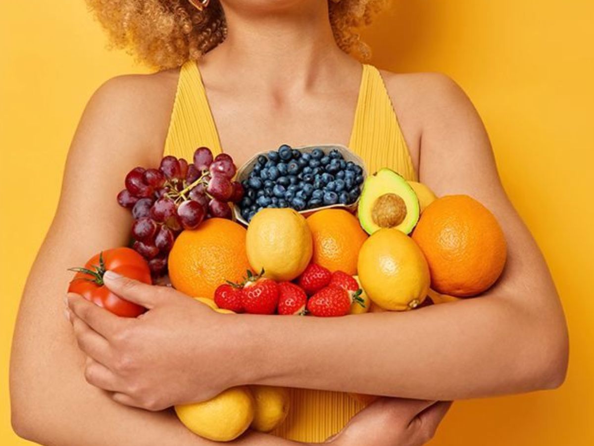 Fruits For Glowing Skin: पपीते से लेकर अनार तक आपकी स्किन को बना सकते हैं सुन्दर और चमकदार - Photo Gallery