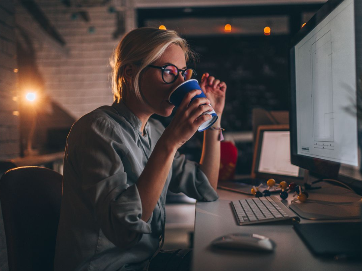 क्या आप भी कॉफी पीते वक्त करते है ये गलतियाँ - Photo Gallery