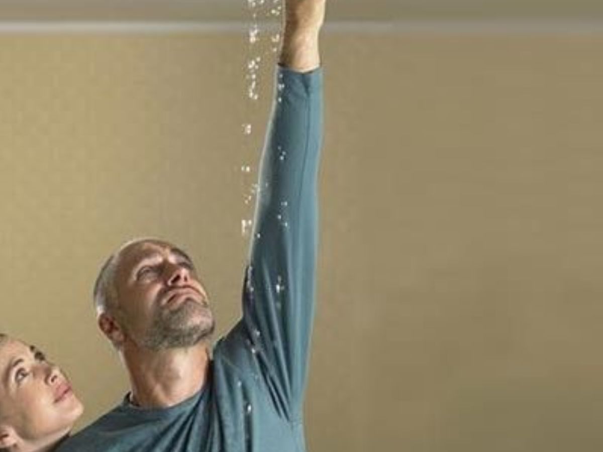 Safety Tips For Monsoon: बारिश के मौसाम मे रखें इन कुछ बातों का खासकर ध्यान - Photo Gallery