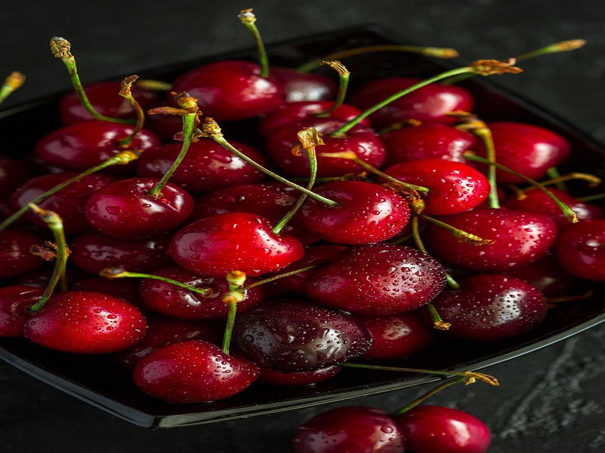 7 Benefits of Eating Cherry in our Daily Life: इस फल को खाने से होंगे आपके आधे से ज्यादा रोग दूर - Photo Gallery