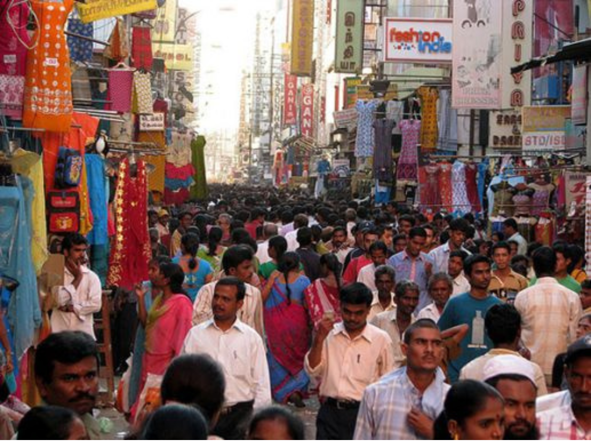 Delhi Cheapest Market:  अगर आप भी है शॉपिंग के शौकीन , तो जाइए दिल्ली की इन सस्ती मार्केट में - Photo Gallery