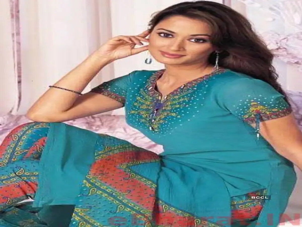 Some Bollywood Actresses Who Ended Their Career In Bollywood:कुछ बॉलीवुड अभिनेत्रियाँ जिन्होंने बॉलीवुड में अपना करियर ख़त्म कर लिया - Photo Gallery