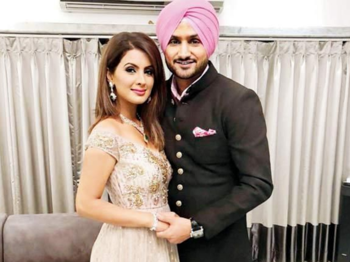 बॉलीवुड की यह कुछ हसीनाएं खिलाड़ियों पर हर बैठी अपना दिल - Photo Gallery