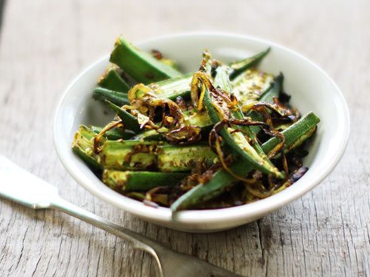 जानें कौन-सी सब्जियाँ घी के साथ खाने से मिलती है ज़बरदस्त ताकत और पोषण - Photo Gallery