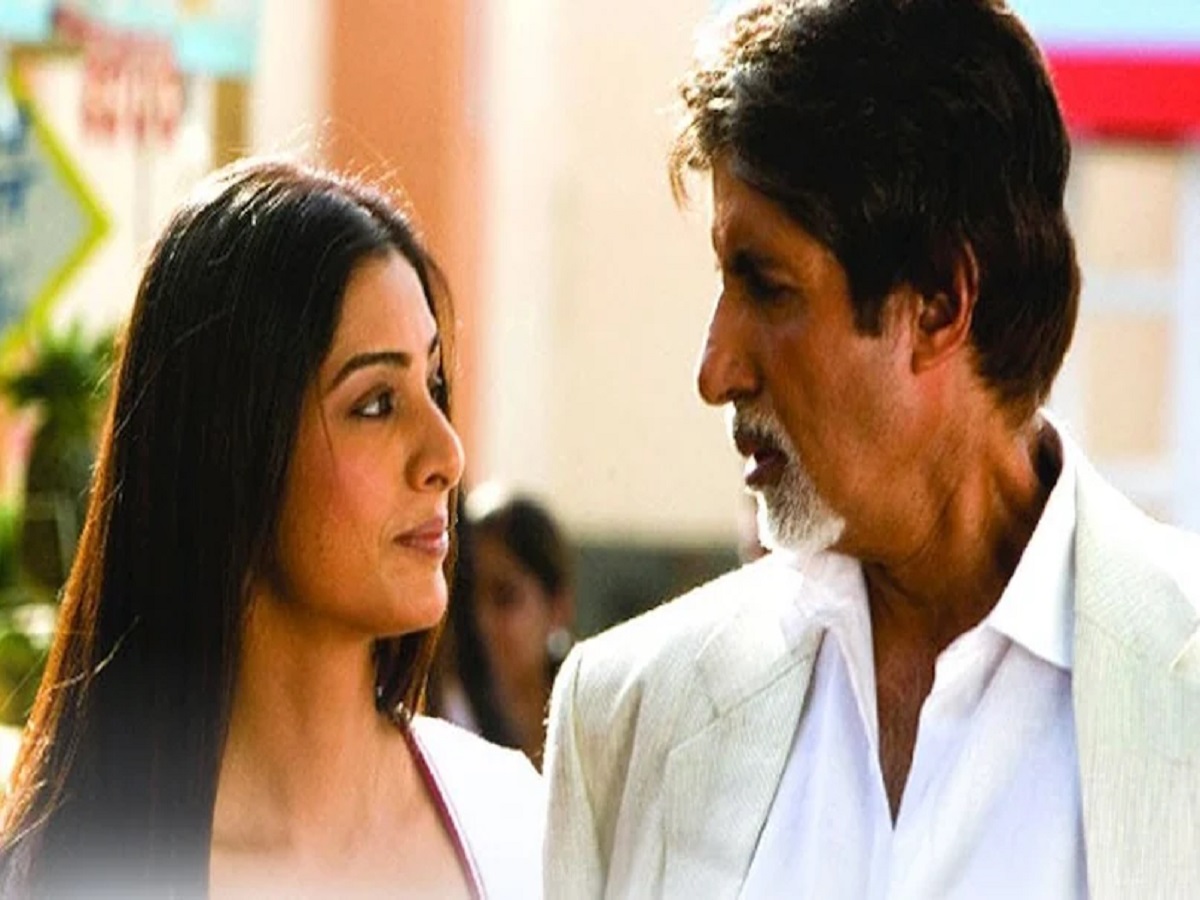 Amitabh Bachchan Age Gap Romance Movie: 18 साल पहले आई थी ये फिल्म, जिसमें अमिताभ ने तोड़ी उम्र की दीवारें - Photo Gallery