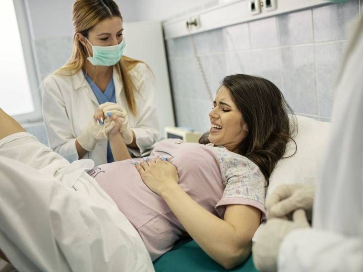 क्या टैम्पोन यूज करने से हो सकती है वर्जिनिटी लूस ? इन कुछ मिथ पर न करें भरोसा - Photo Gallery