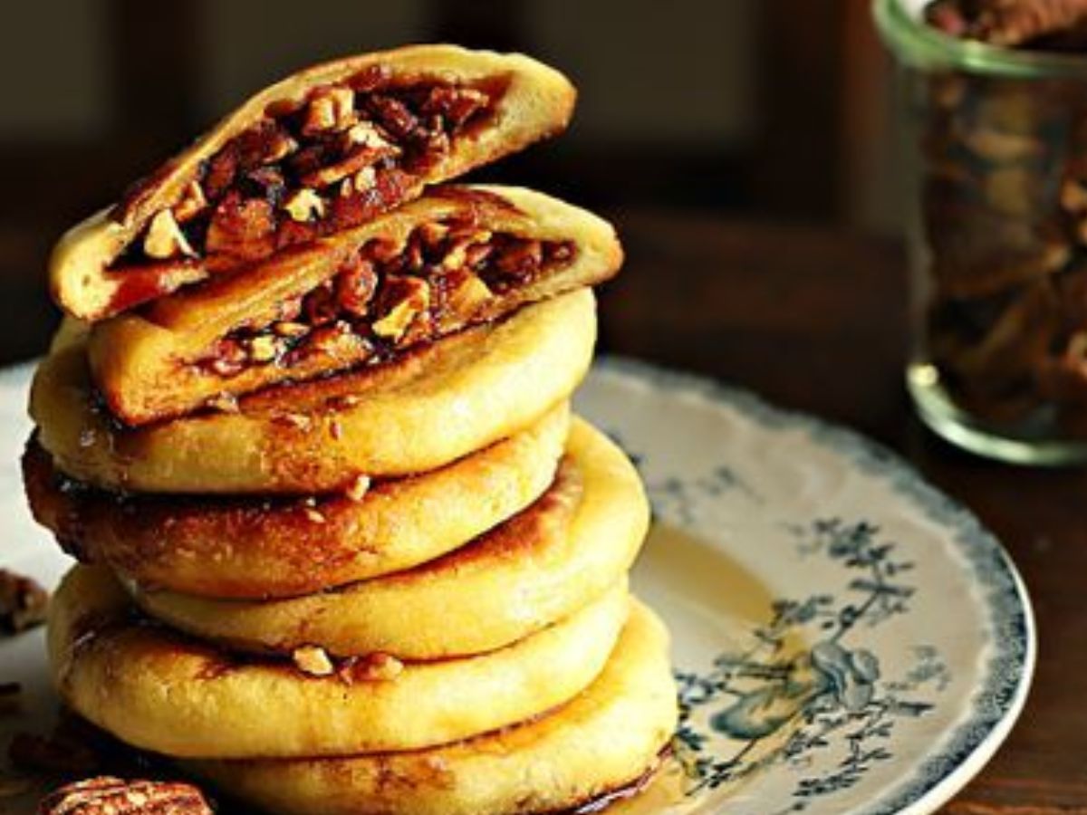 Delicious Korean Snacks: आप भी बरसात के मौसम में ट्राई करें ये कुछ कोरियन स्नैक्स - Photo Gallery