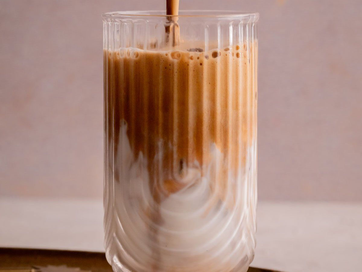 गर्मियों में झटपट बनाएं कोल्ड कॉफी, जो कर देगी आपके मूड को फ्रेश - Photo Gallery