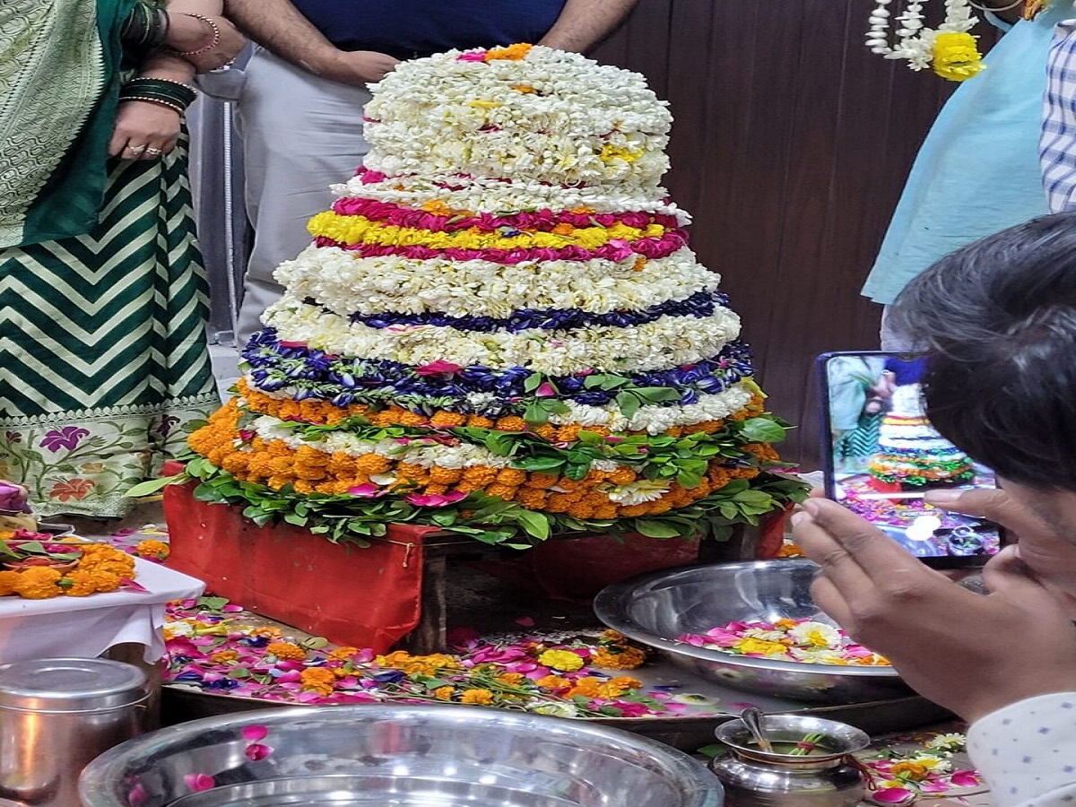 Sawan Shivratri 2025: 23 जुलाई को है शिव को प्रिय सावन की शिवरात्रि, जानें रुद्राभिषेक, मुहूर्त और पूजा का सही समय - Photo Gallery