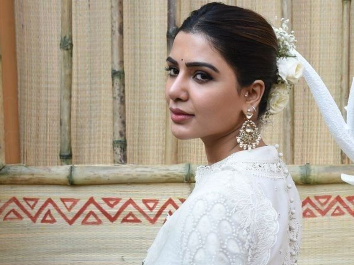 Samantha Ruth Prabhu की साड़ी से लेकर वेस्टर्न ड्रेस तक की जर्नी, करेगी आपको इंस्पायर और कॉंफिडेंट दिखने में मदद - Photo Gallery