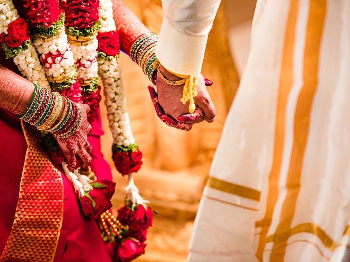 क्या टैम्पोन यूज करने से हो सकती है वर्जिनिटी लूस ? इन कुछ मिथ पर न करें भरोसा - Photo Gallery