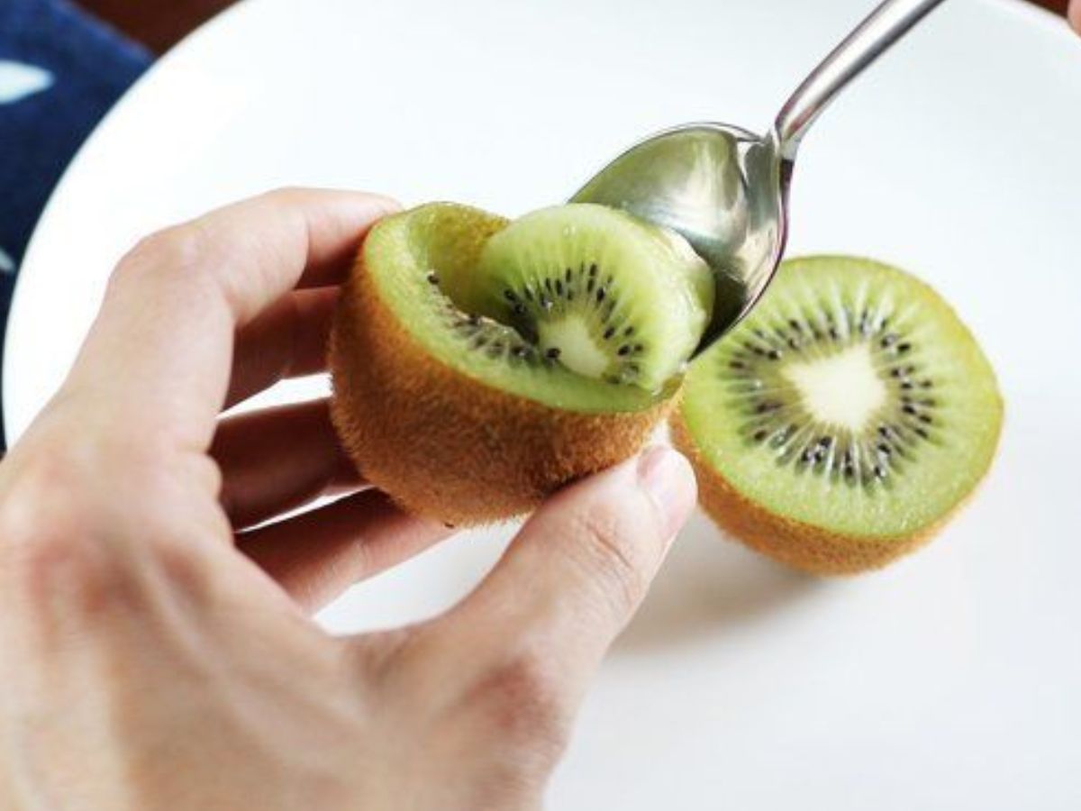 Fruits For Glowing Skin: पपीते से लेकर अनार तक आपकी स्किन को बना सकते हैं सुन्दर और चमकदार - Photo Gallery