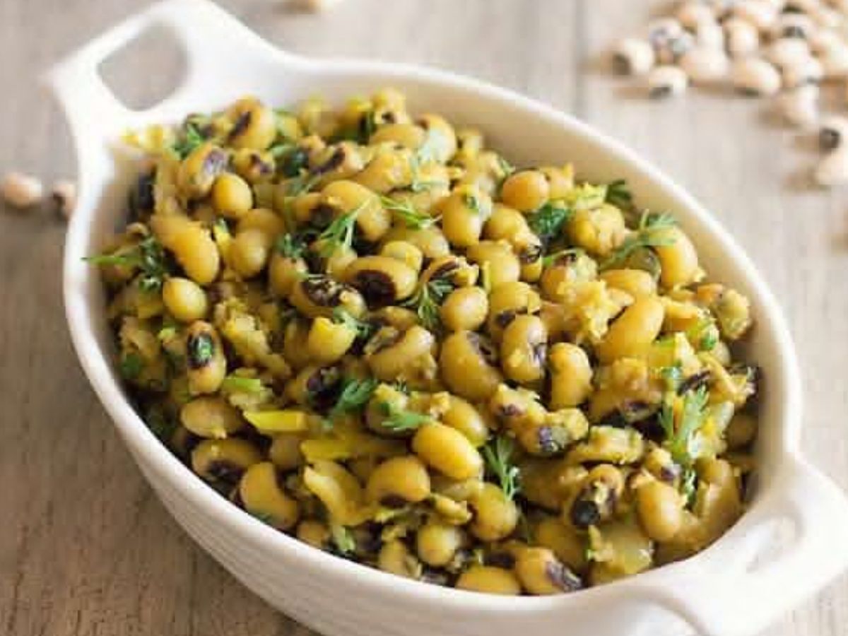 रात के समय खाना है कुछ हल्का और स्वादिष्ट, तो अपने डिनर में शामिल करें लोबिया और उठाएं उसके अनगिनत लाभ - Photo Gallery