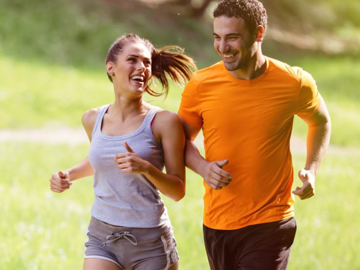 Fitness Goals For Couples: कपल्स के लिए कुछ फिटनेस टिप्स जो आपकी सेहत के साथ-साथ आपके रिशते को भी मजबूत बनाए - Photo Gallery