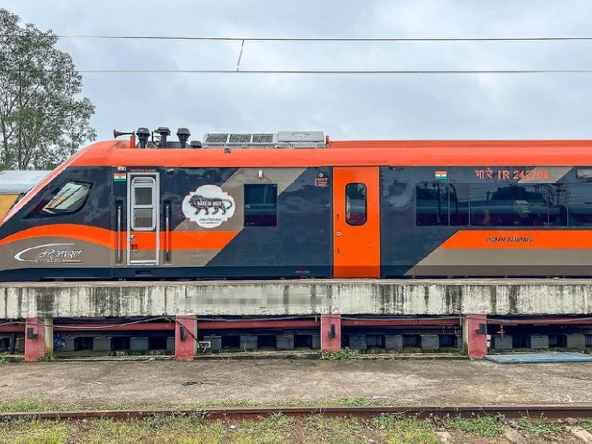 Vande Bharat : आप भी जाने आखिर क्या है वंदे भारत ट्रेन में ऐसा जादू , सुनकर आप भी हो जओगे हैरान - Photo Gallery