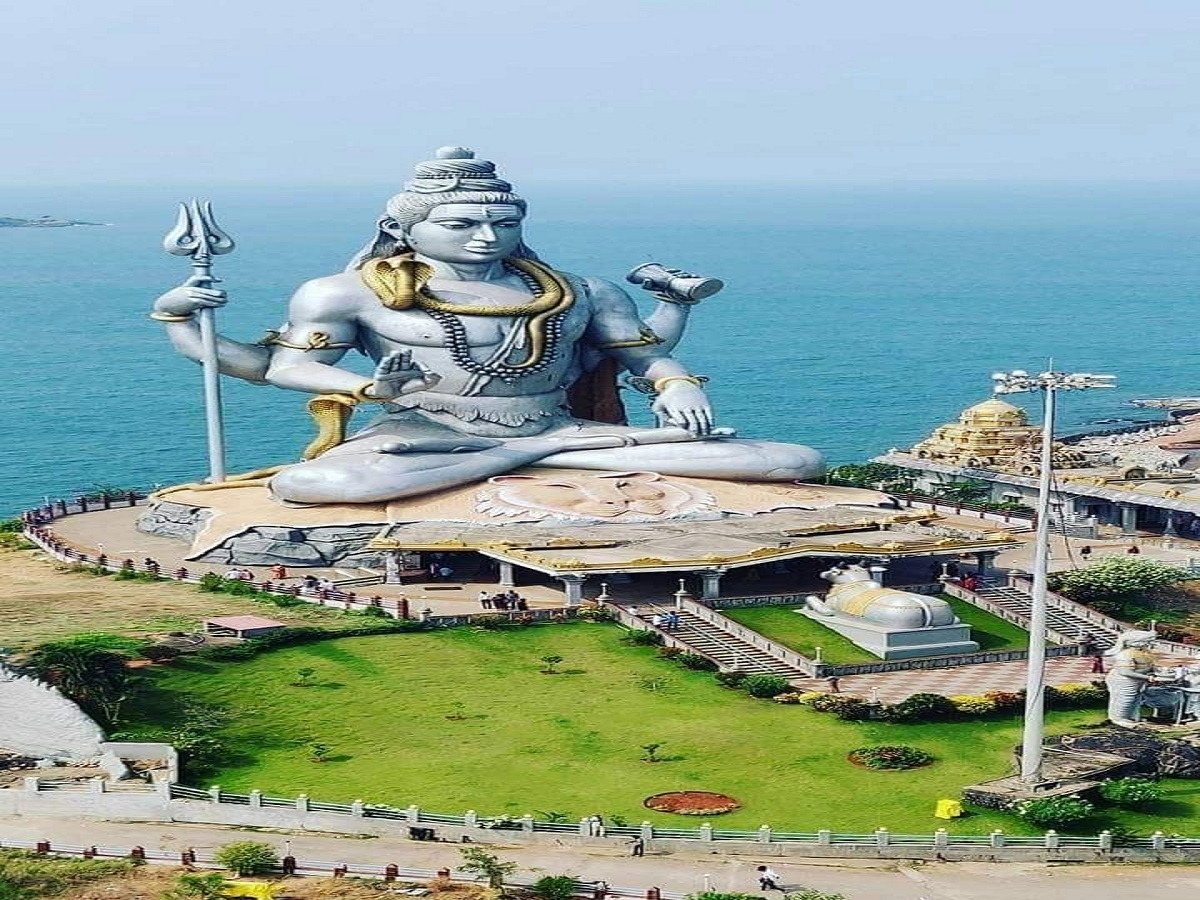 Best Temples To Visit In South India: दक्षिण भारत के वो भव्य मंदिर, जहां हर भक्त को एक बार जरूर जाना चाहिए - Photo Gallery